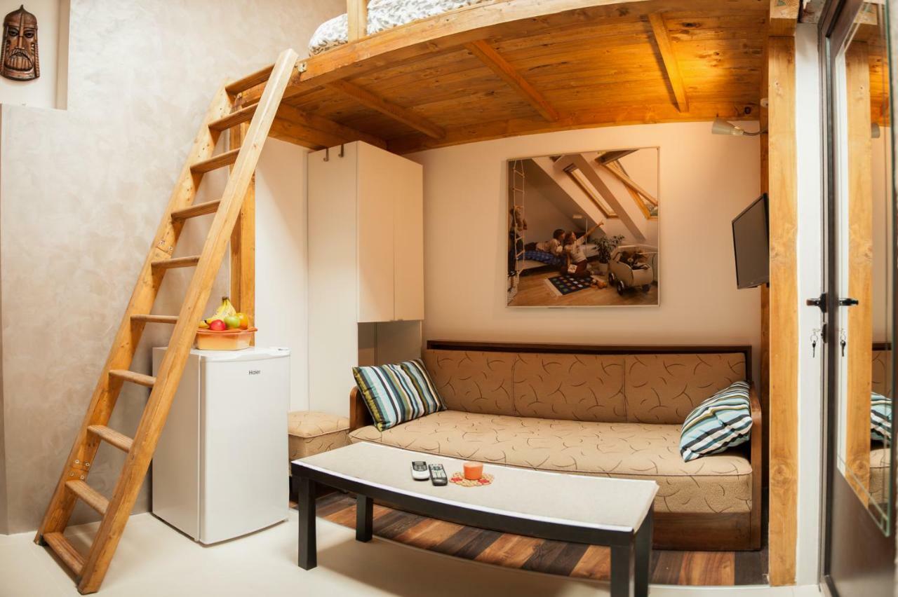 Vitosha Blvd - Attic Studio صوفيا المظهر الخارجي الصورة