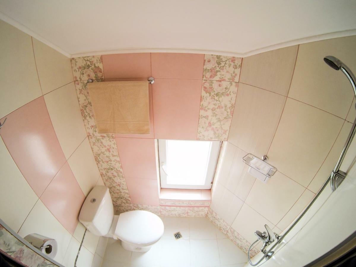 Vitosha Blvd - Attic Studio صوفيا المظهر الخارجي الصورة