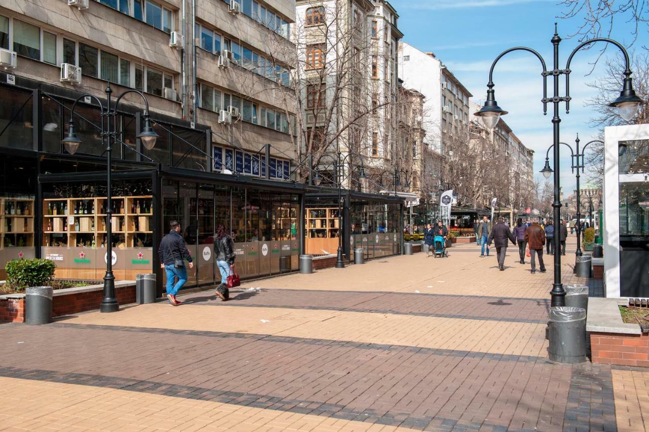 Vitosha Blvd - Attic Studio صوفيا المظهر الخارجي الصورة