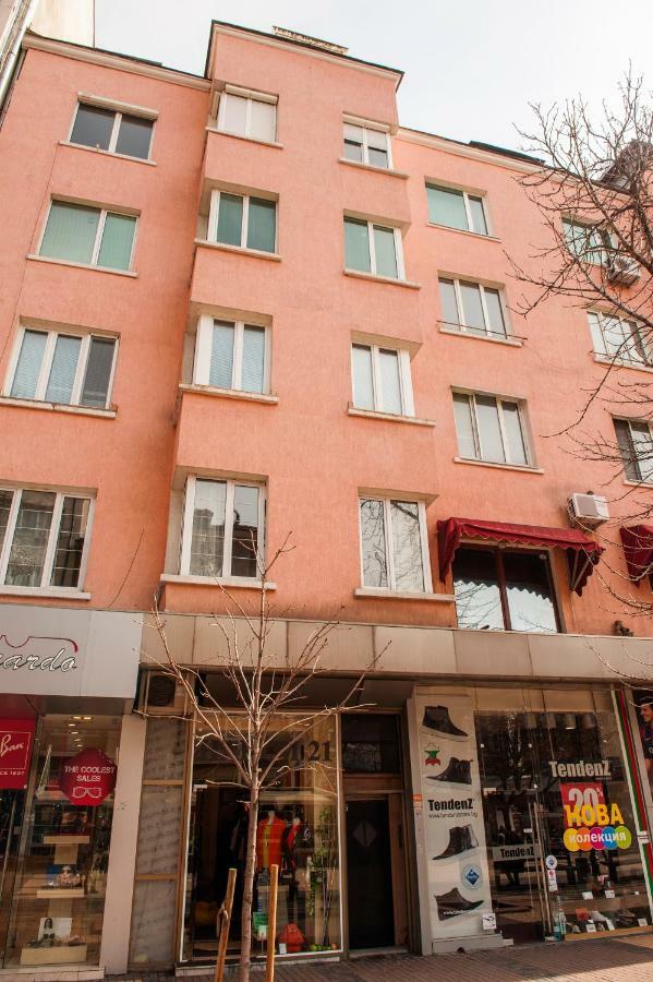Vitosha Blvd - Attic Studio صوفيا المظهر الخارجي الصورة